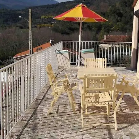 Aux Romarins Hébergement de vacances Reynès